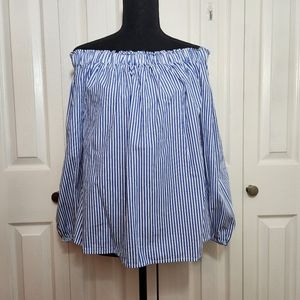 Gap Off the shoulder top